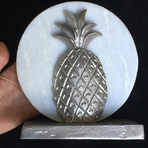Pineapple Bookend Weight - Picture 1 of 14